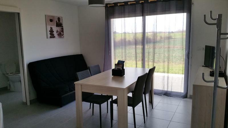 Hendia Apartamento Jonzac Exterior foto
